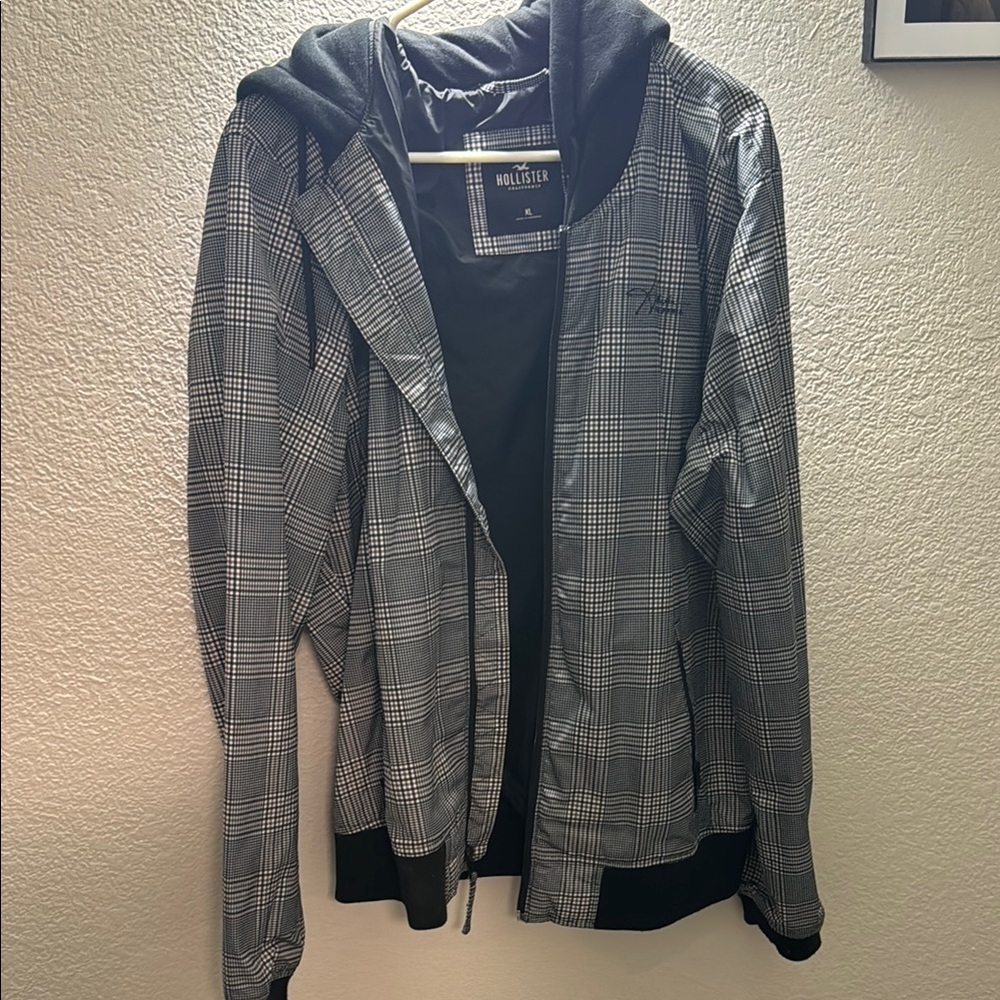 Hollister Black and White Checkered Hoodie